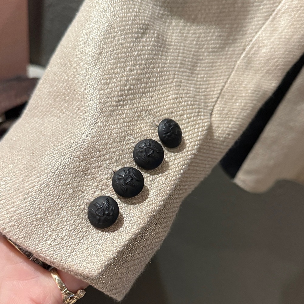 Smythe Beige and Black Women's Blazer - Picture 5 of 7